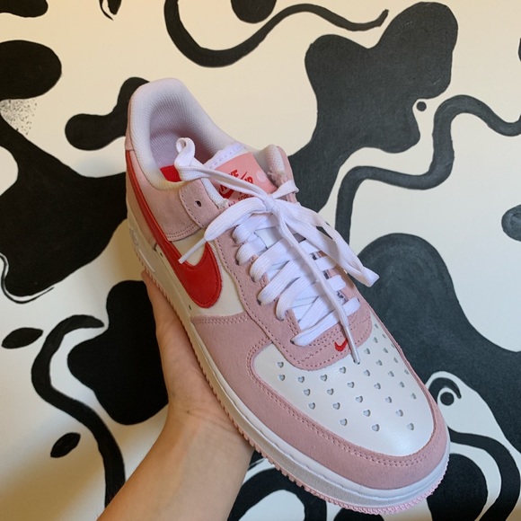 We wear pink on Wednesdays - Picture 4 of 4